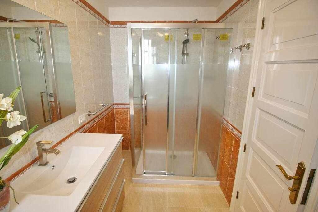 Parque Santiago 1 Villa114 Tenerife Rental & Sales Playa de las Americas  Exterior photo